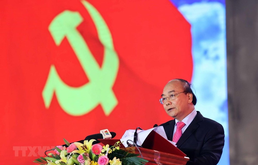 政府总理阮春福：农民需改变生产组织的思维 将先进技术应用于生产
