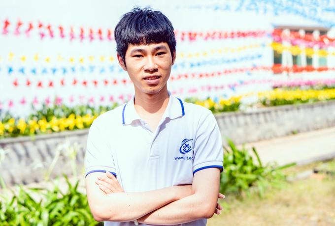 一名越南大学生在国际微电子奥林匹克竞赛上获佳奖
