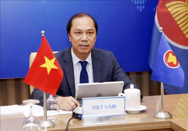 越南外交部副部长阮国勇出席东盟与英国外长三方视频对话会