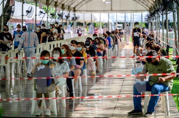 泰国单日新增新死亡病例创新高 新加坡11名外籍劳工确诊感染新冠病毒