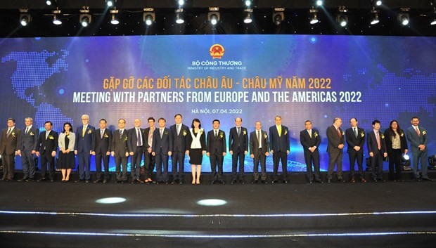 越南与欧美伙伴加深经贸合作关系