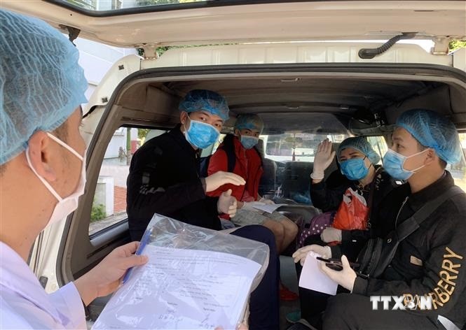 Dịch COVID-19: Gần 130 người thuộc diện F1 ở Quảng Ninh hết thời gian cách ly, trở về nhà ăn Tết