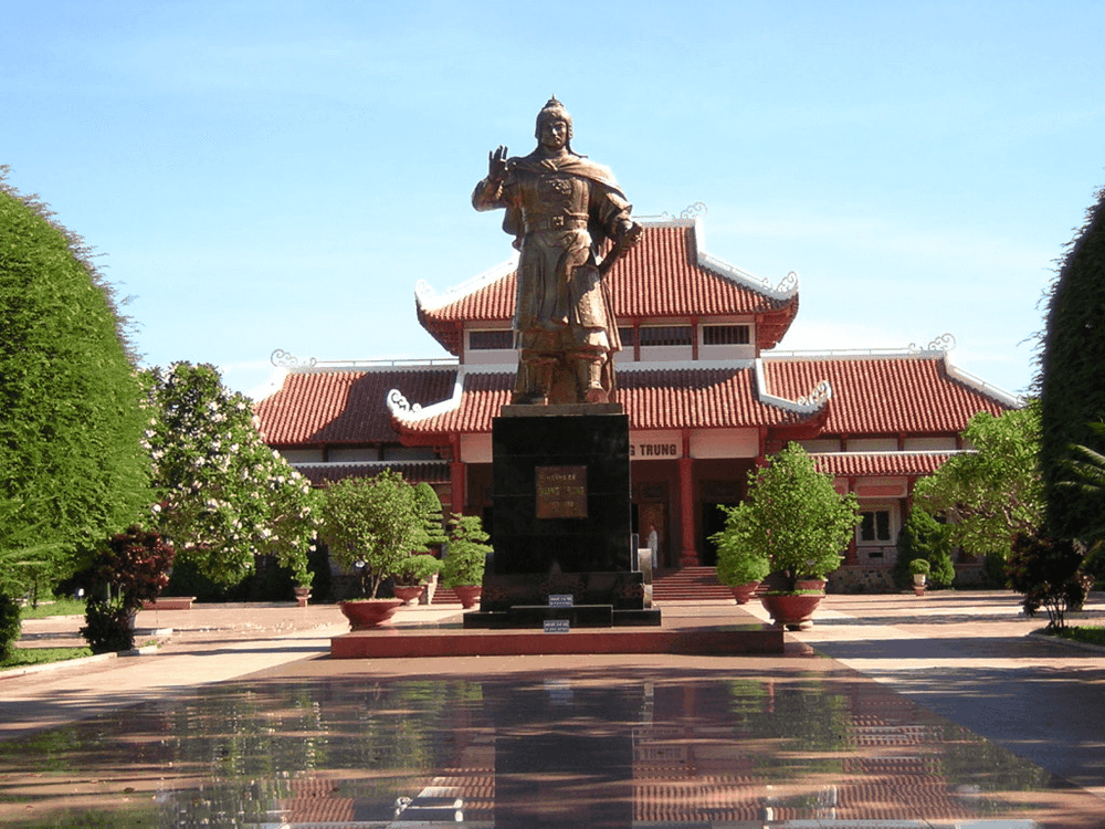 Phát huy tiềm năng du lịch vùng đất địa linh nhân kiệt Tây Sơn, Bình Định
