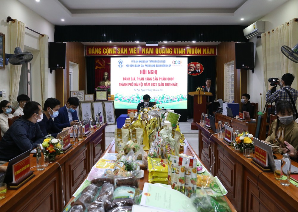 Ngày 02/11, Văn phòng Điều phối Chương trình xây dựng Nông thôn mới thành phố Hà Nội tổ chức Hội nghị đánh giá, phân hạng sản phẩm OCOP lần 1, đợt 1 năm 2021.