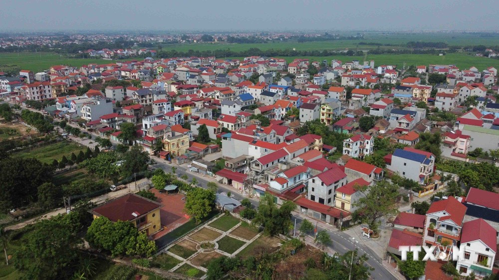 Giai đoạn 2010 - 2020, huyện Sóc Sơn (Hà Nội) đã ưu tiên nguồn lực xây dựng nông thôn mới, qua đó hạ tầng xã hội được đầu tư đồng bộ, ngày càng khang trang, sạch đẹp.