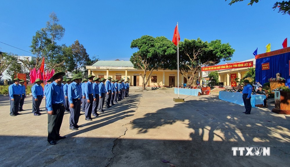 Đội K53 làm lễ xuất quân tìm kiếm, quy tập hài cốt liệt sỹ hy sinh tại Lào và Campuchia. Ảnh: Cao Nguyên - TTXVN