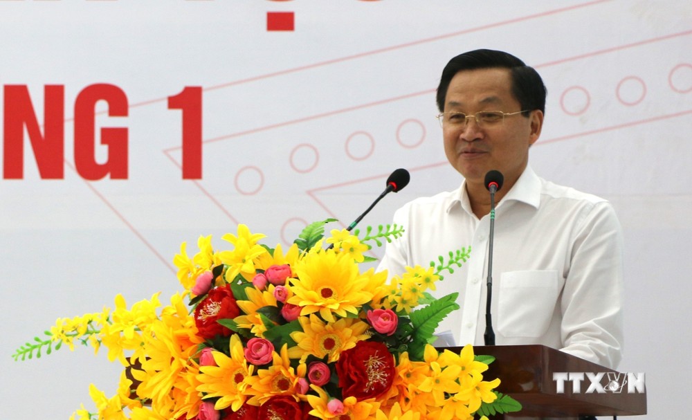 Phó Thủ tướng Chính phủ Lê Minh Khái phát biểu tại Ngày hội Đại đoàn kết toàn dân tộc tại khóm 1, phường 1, thị xã Giá Rai, tỉnh Bạc Liêu. Ảnh: Tuấn Kiệt - TTXVN