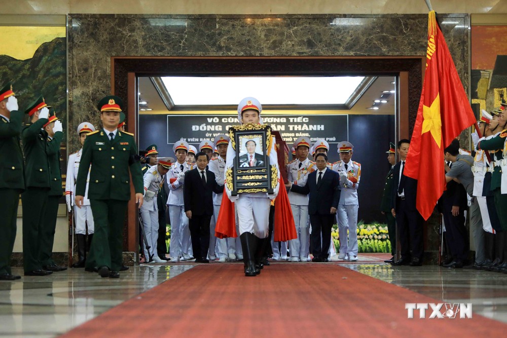 Lễ di quan Phó Thủ tướng Lê Văn Thành. Ảnh: An Đăng - TTXVN