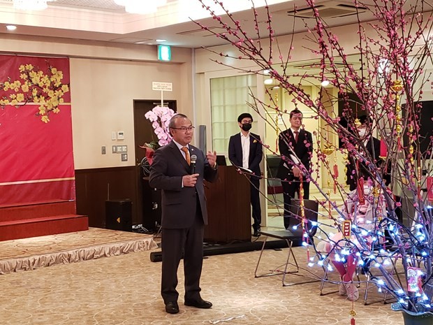 越南驻日本大使馆2月11日举行2021辛丑年迎春宴会。
