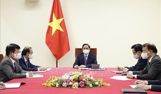 越南政府总理范明政与加拿大总理特鲁多通电话