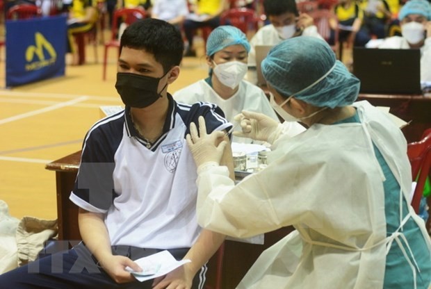 11月23日上午 河内市开始为15~17岁儿童接种辉瑞疫苗