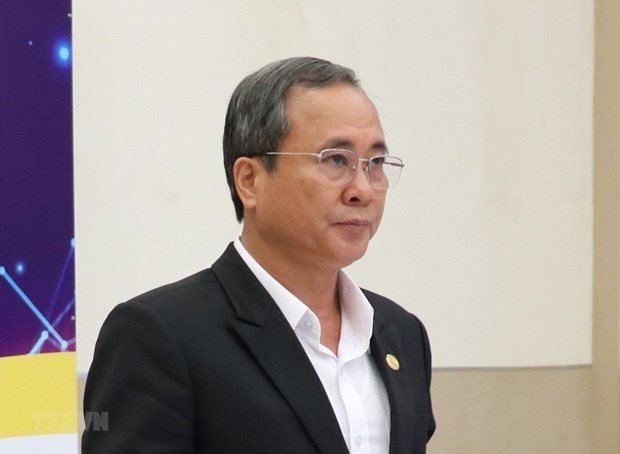原平阳省委书记陈文南和27名被告人被依法起诉