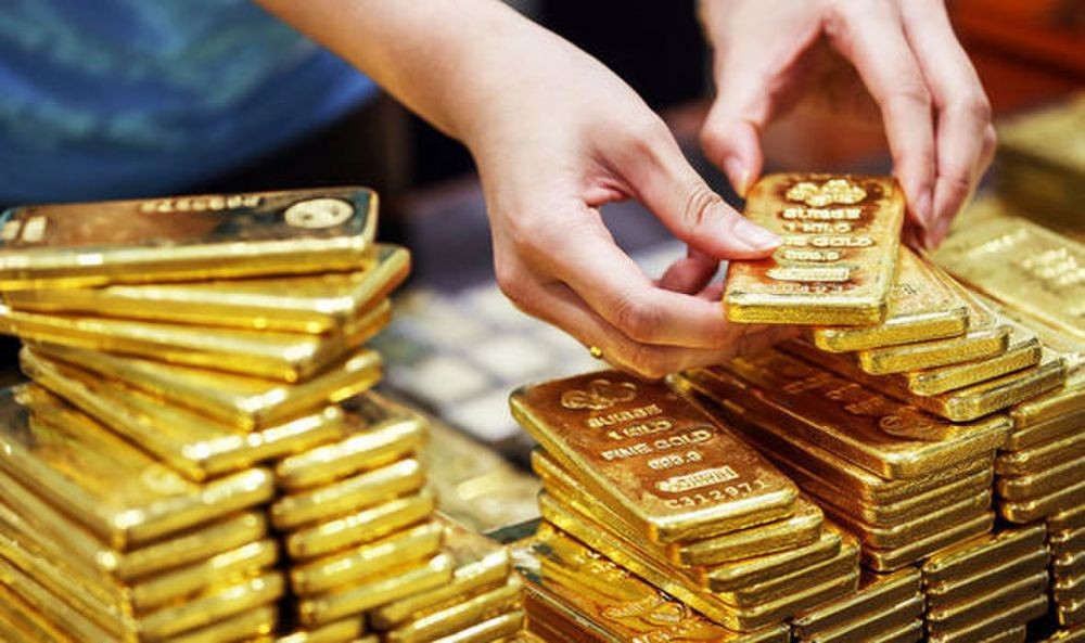 今日上午越南国内市场黄金价格每两超过5700万越盾