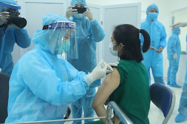 胡志明市首批疫苗开始接种