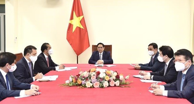 越南政府总理范明政与比利时总理德克鲁举行电话会谈