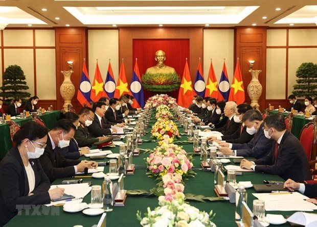 老挝国会主席赛宋蓬对越南进行正式访问：进一步培育越老特殊关系