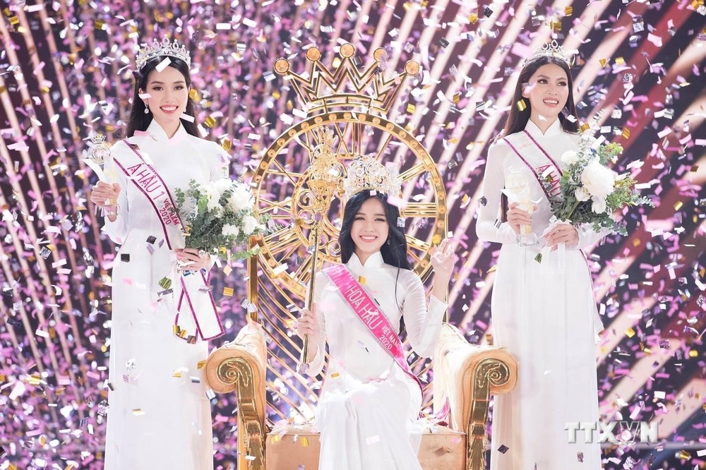 杜氏河成功夺得2020年越南小姐选美大赛的后冠