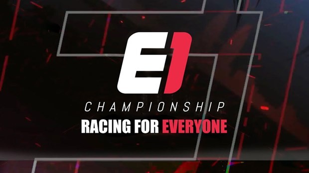 越南参加E1冠军第一季模拟赛车比赛