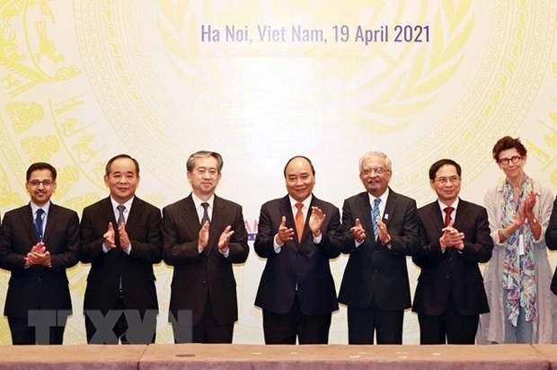 越南国家主席阮春福在题为“加强联合国与区域组织在解决冲突中建立互信与对话的合作”高级别公开辩论会上的讲话（全文）