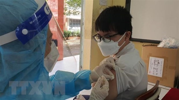 平阳省开始开展12-17岁人群新冠疫苗接种工作
