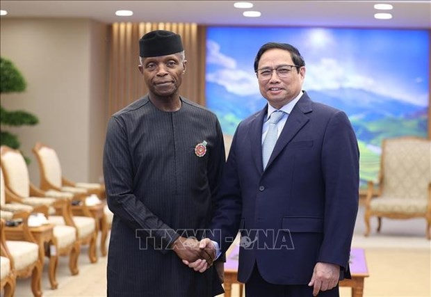 越南政府总理范明政会见尼日利亚副总统耶米