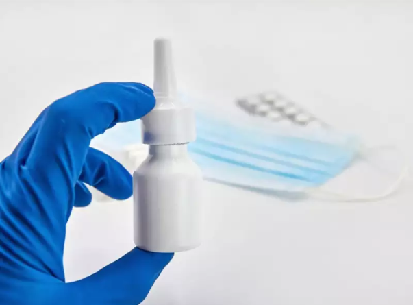 Australia phát triển thuốc xịt mũi có thể phòng ngừa bệnh COVID-19