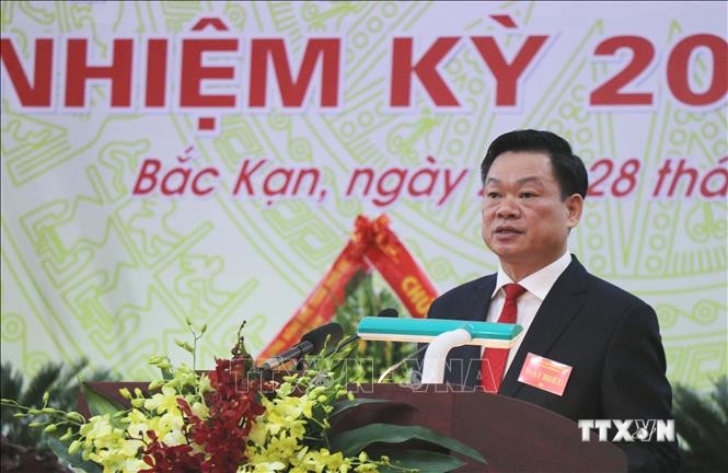 Đồng chí Hoàng Duy Chinh được bầu giữ chức Bí thư Tỉnh ủy Bắc Kạn khóa XII. Ảnh: Mạnh Hà - TTXVN  