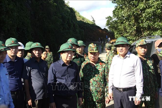 Vụ sạt lở tại Nam Trà My - Quảng Nam: Phó Thủ tướng Trịnh Đình Dũng đến Bắc Trà My trực tiếp chỉ đạo tìm kiếm, cứu nạn