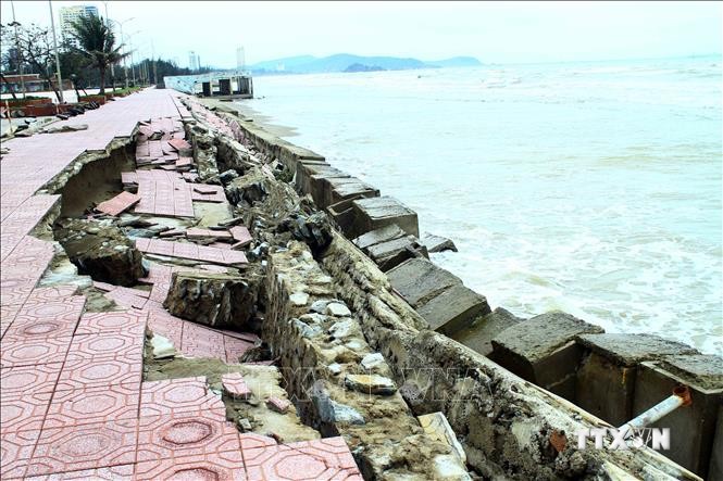 Nguy cơ sạt lở đất, ngập lụt tại các tỉnh từ Thanh Hóa đến Hà Tĩnh