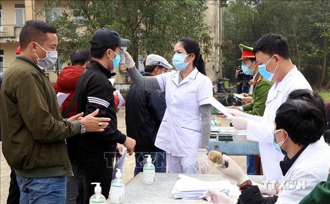 Bộ Y tế sẽ hướng dẫn thống nhất thực hiện quy định phòng dịch COVID-19 với người dân về quê đón Tết