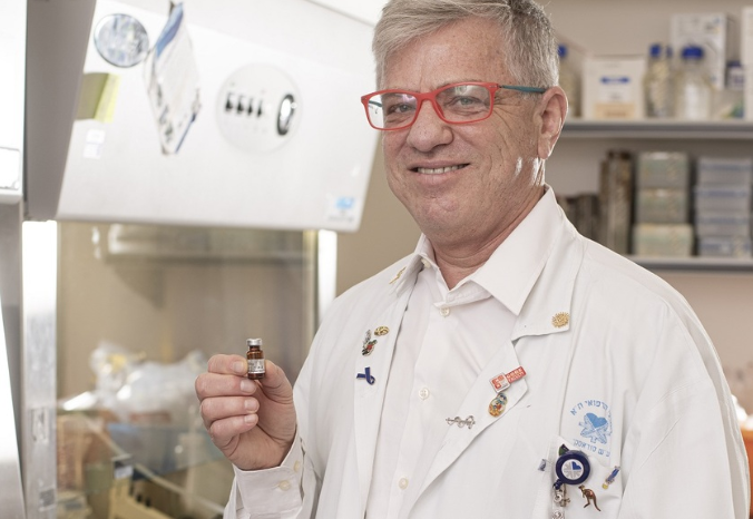 Giáo sư Nadir Arber, người sáng chế ra thuốc trị COVID-19 EXO-CD24. Ảnh: ynetnews.com    