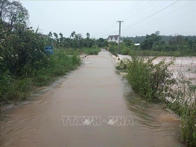 Mưa lớn gây sạt lở, ngập úng nhiều nơi tại Đắk Nông
