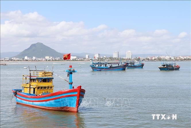 Phú Yên: Ngư dân vươn khơi hái lộc biển