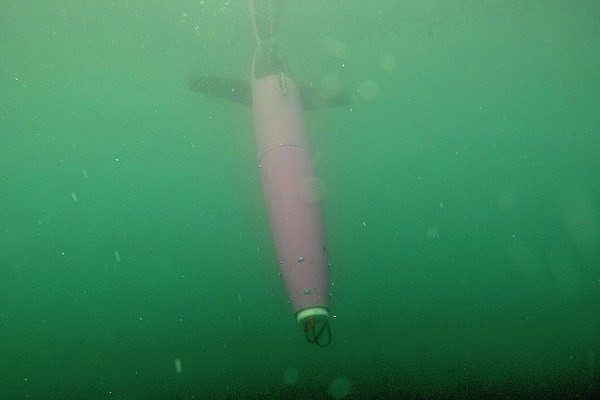 Thiết bị lặn không người lái đầu tiên trên thế giới theo dõi CO2 trong lòng đại dương 