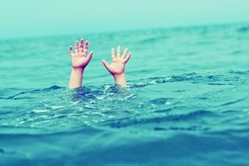 Bình Phước: Ngã xuống hố nước sâu sau nhà, bé trai 7 tuổi bị đuối nước