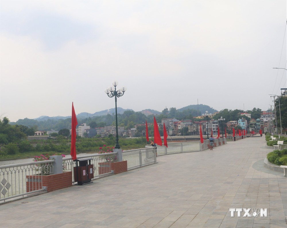 Thành phố Cao Bằng vươn mình sau 10 năm thành lập