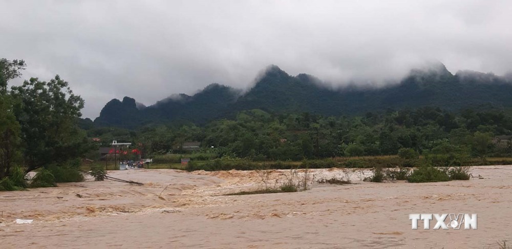 Bão số 4: Nghệ An hỗ trợ người dân khắc phục mưa lũ