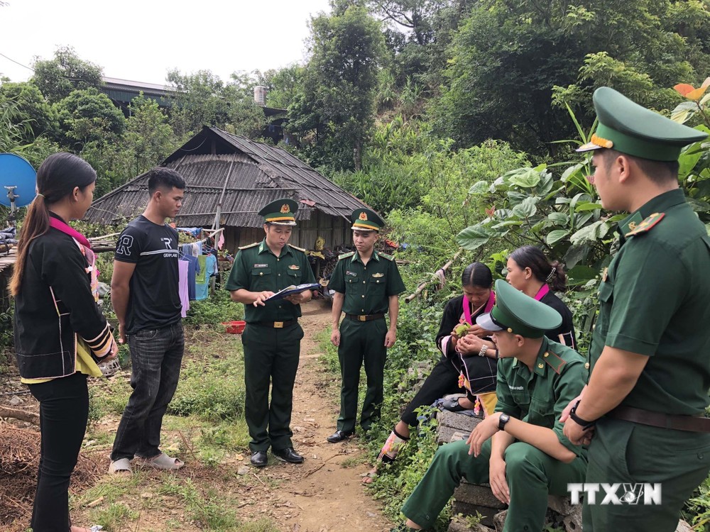 Xây dựng thế trận biên phòng toàn dân và an ninh nhân dân vững chắc ở xã biên giới Huổi Luông