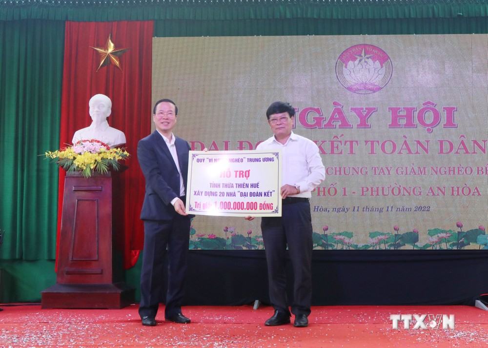 Thường trực Ban Bí thư Võ Văn Thưởng dự Ngày hội Đại đoàn kết toàn dân tộc tại Thừa Thiên - Huế