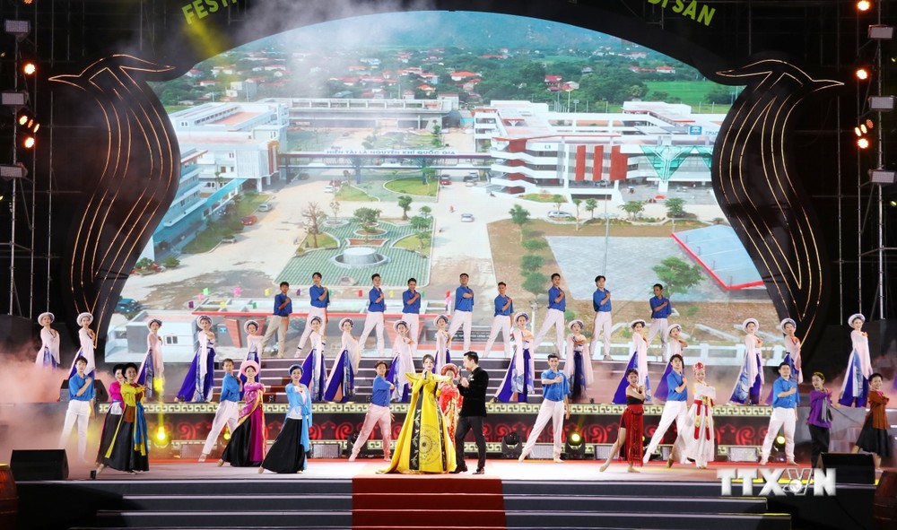 Khai mạc Festival Tràng An kết nối di sản - Ninh Bình năm 2022
