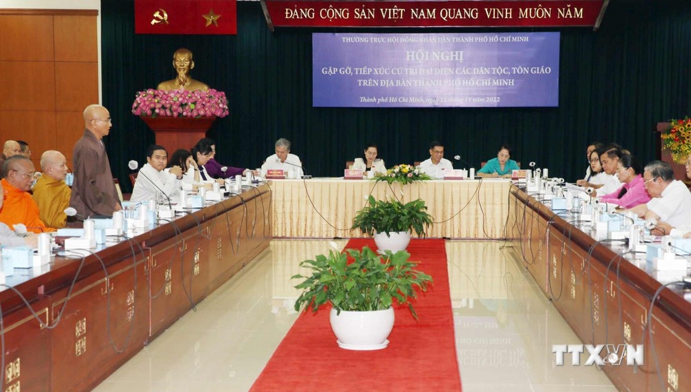 HĐND Thành phố Hồ Chí Minh gặp gỡ cử tri đại diện các dân tộc, tôn giáo