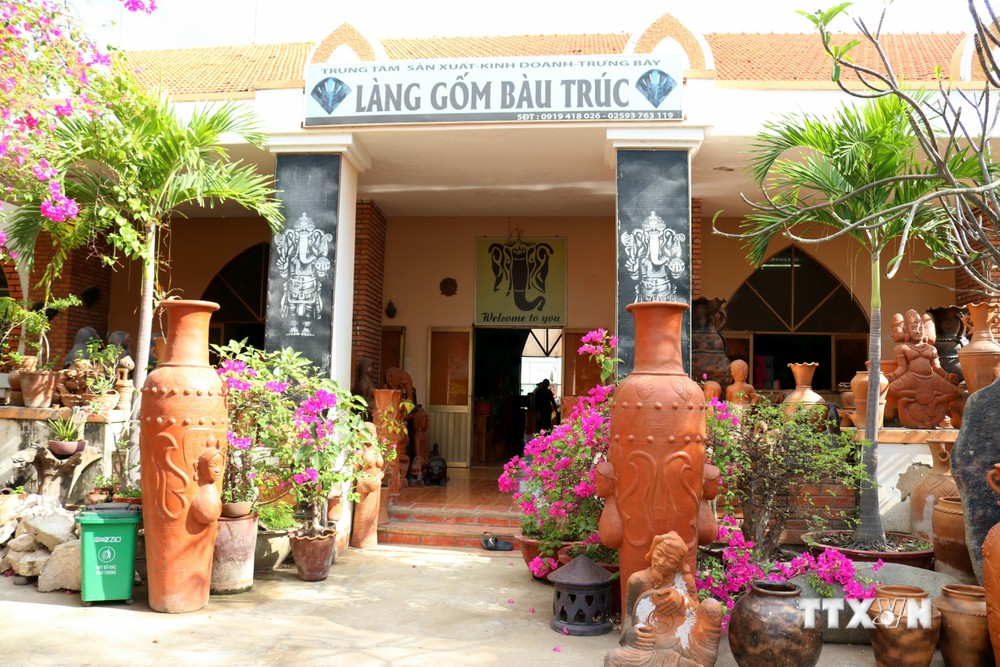 Bảo tồn và phát triển nghề làm gốm của người Chăm tỉnh Ninh Thuận (Bài 2)