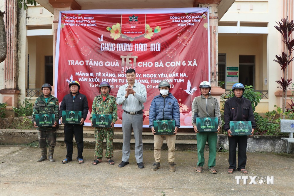 Kon Tum hỗ trợ trên 24.700 hộ nghèo và cận nghèo đón Tết