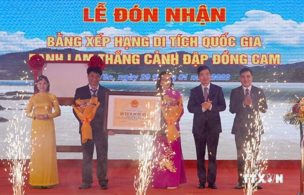 Đón nhận Bằng xếp hạng di tích quốc gia Danh lam thắng cảnh Đập Đồng Cam
