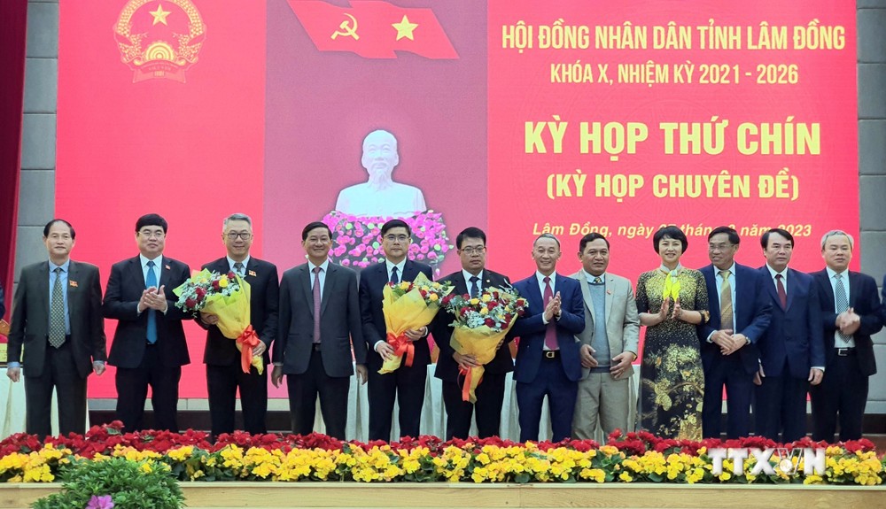 Bầu bổ sung Phó Chủ tịch HĐND và UBND tỉnh Lâm Đồng