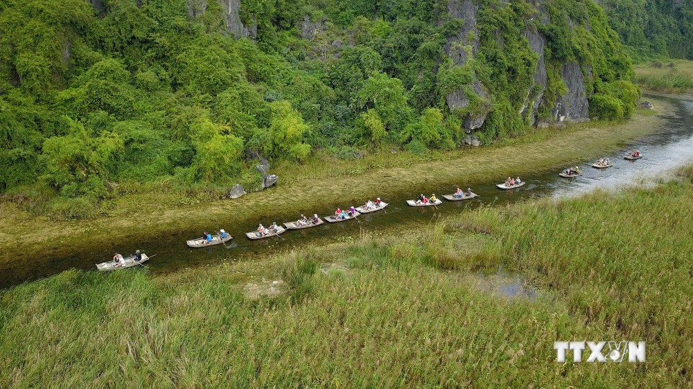 Ninh Bình: Phát triển du lịch gắn với bảo tồn hệ sinh thái và bảo vệ môi trường