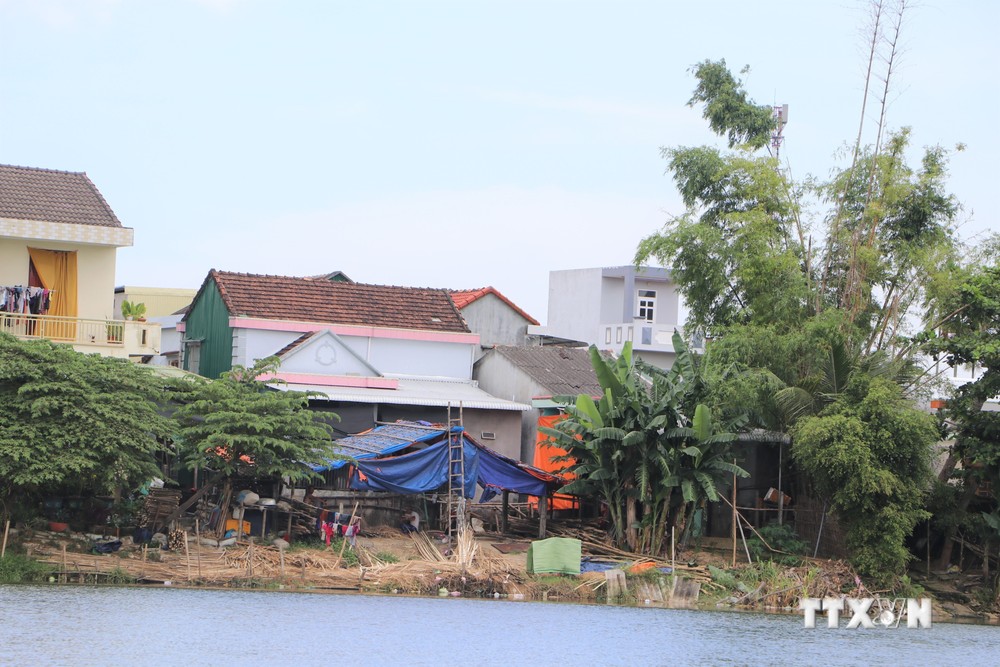 Người dân mong muốn sớm có giải pháp khắc phục tình trạng sạt lở sông Trà Bồng