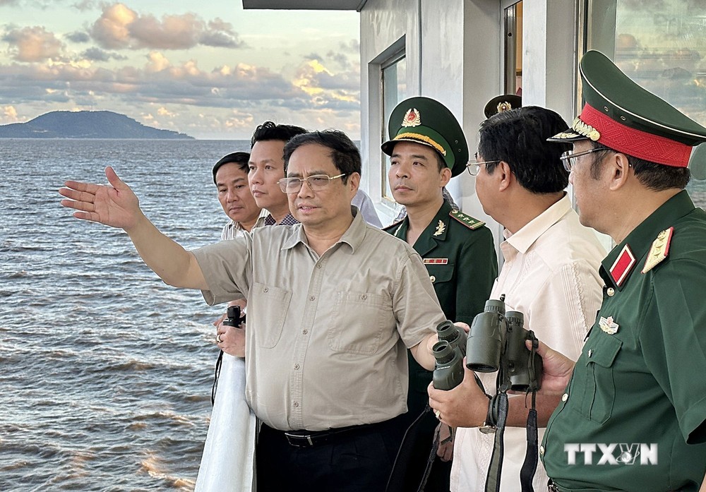 Thủ tướng Phạm Minh Chính: Cấp bách bảo vệ tính mạng, tài sản của người dân vùng sạt lở Đồng bằng sông Cửu Long