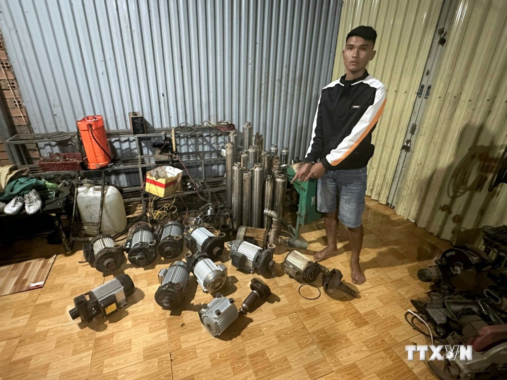 Lâm Đồng: Khởi tố 6 đối tượng trộm cắp hàng trăm máy bơm nước