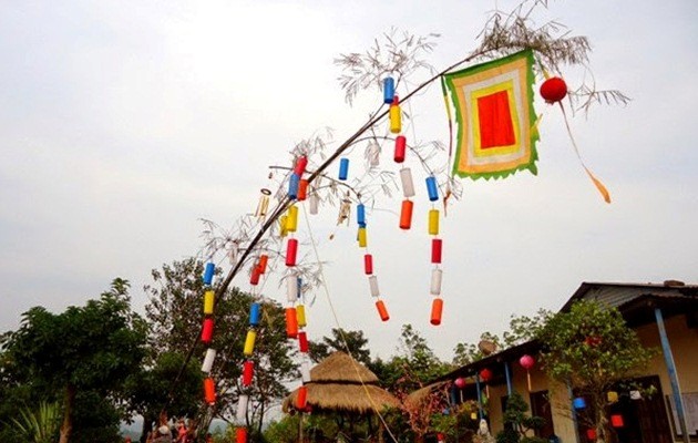 Ngày hội Trình diễn cây nêu và giao lưu văn hóa các dân tộc Việt Nam 